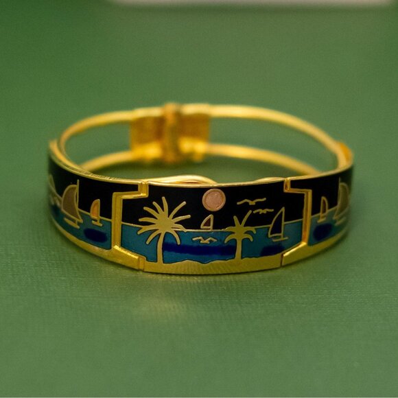7 inch, Vintage Night Summer Scenery Gold Tone Hinge Bangle - K42 - Picture 1 of 3